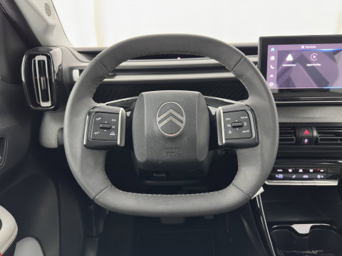 Citroën ë-C3 Max 113pk 44 kWh [3-Fase-11kW ] {SoH-90%} (INCL.BTW) *FULL-LED | NAVI-FULLMAP | CAMERA | COMFORT-SEATS | PRIVACY-GLASS | CARPLAY | DAB | ECC | PDC | CRUISE | 17''ALU*