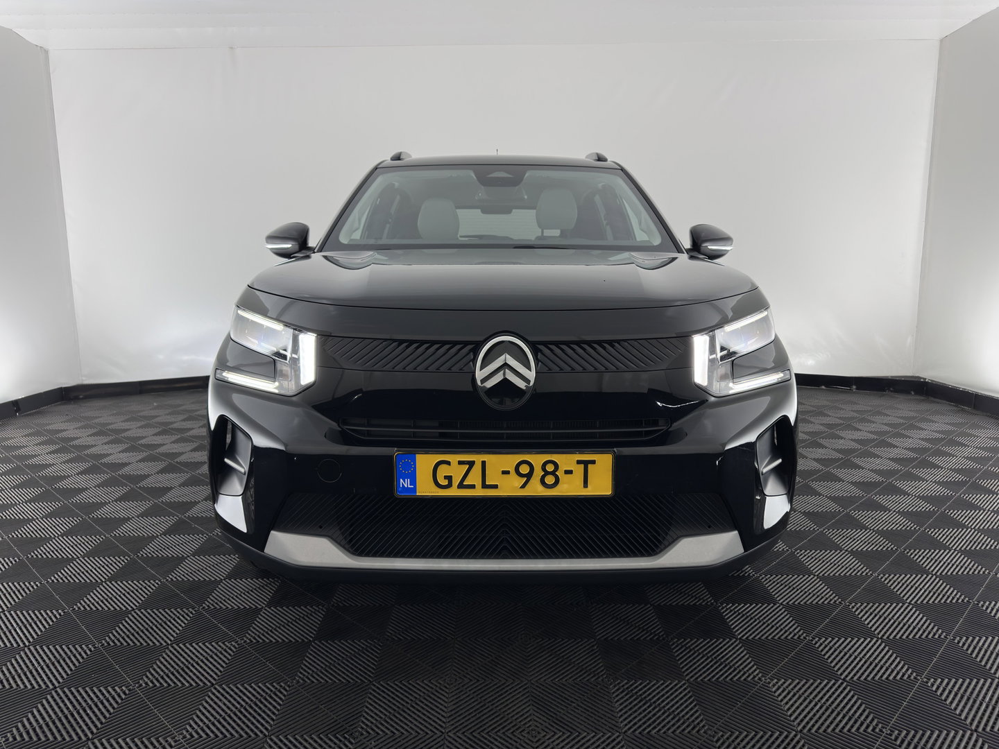 Citroën ë-C3 Max 113pk 44 kWh [3-Fase-11kW ] {SoH-90%} (INCL.BTW) *FULL-LED | NAVI-FULLMAP | CAMERA | COMFORT-SEATS | PRIVACY-GLASS | CARPLAY | DAB | ECC | PDC | CRUISE | 17''ALU*
