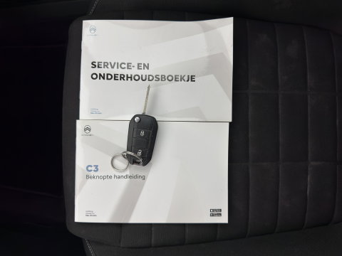 Citroën ë-C3 Max 113pk 44 kWh [3-Fase-11kW ] {SoH-90%} (INCL.BTW) *FULL-LED | NAVI-FULLMAP | CAMERA | COMFORT-SEATS | PRIVACY-GLASS | CARPLAY | DAB | ECC | PDC | CRUISE | 17''ALU*