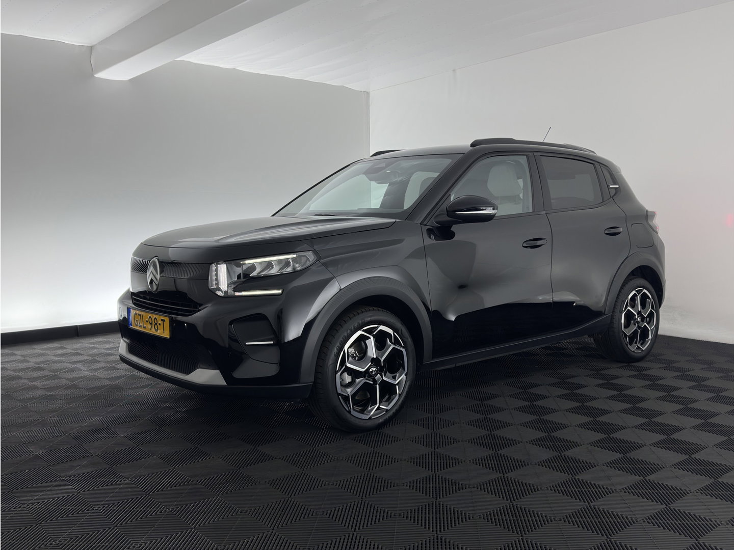 Citroën ë-C3 Max 113pk 44 kWh [3-Fase-11kW ] {SoH-90%} (INCL.BTW) *FULL-LED | NAVI-FULLMAP | CAMERA | COMFORT-SEATS | PRIVACY-GLASS | CARPLAY | DAB | ECC | PDC | CRUISE | 17''ALU*