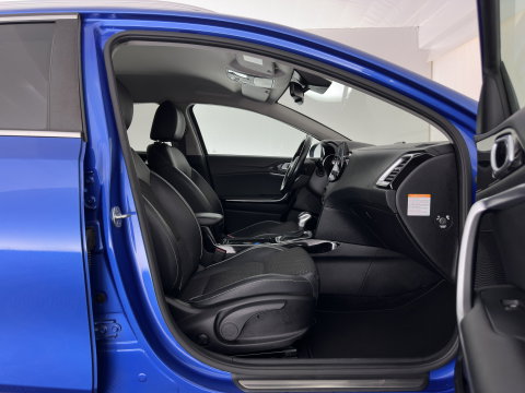 Kia Xceed 1.6 GDi PHEV DynamicPlusLine (Plug-In) {SoH-97%} (INCL-BTW ) Aut.*LEATHER-FABRIC | FULL-LED | KEYLESS | NAVI-FULLMAP | HEATED-SPORTSEATS | CAMERA | DAB | LANE-ASSIST | ADAPT.CRUISE | PRIVACY-GLASS | 16''ALU*