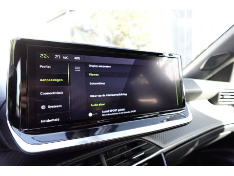 Peugeot 2008 1.2 Hybrid 136 GT PANO KEYLESS 360