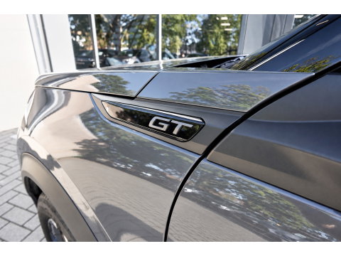 Peugeot 2008 1.2 Hybrid 136 GT PANO KEYLESS 360