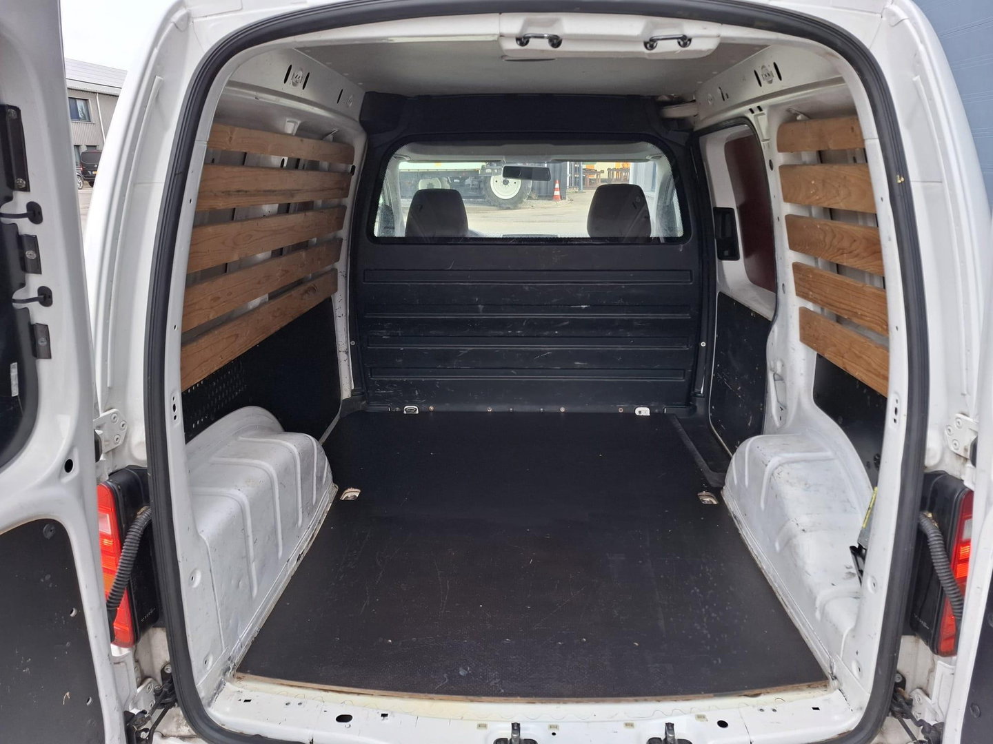 Volkswagen Caddy 2.0 TDI L1H1 BMT Trendline AIRCO / CRUISE CONTROLE / TREKHAAK / IMPERIAL