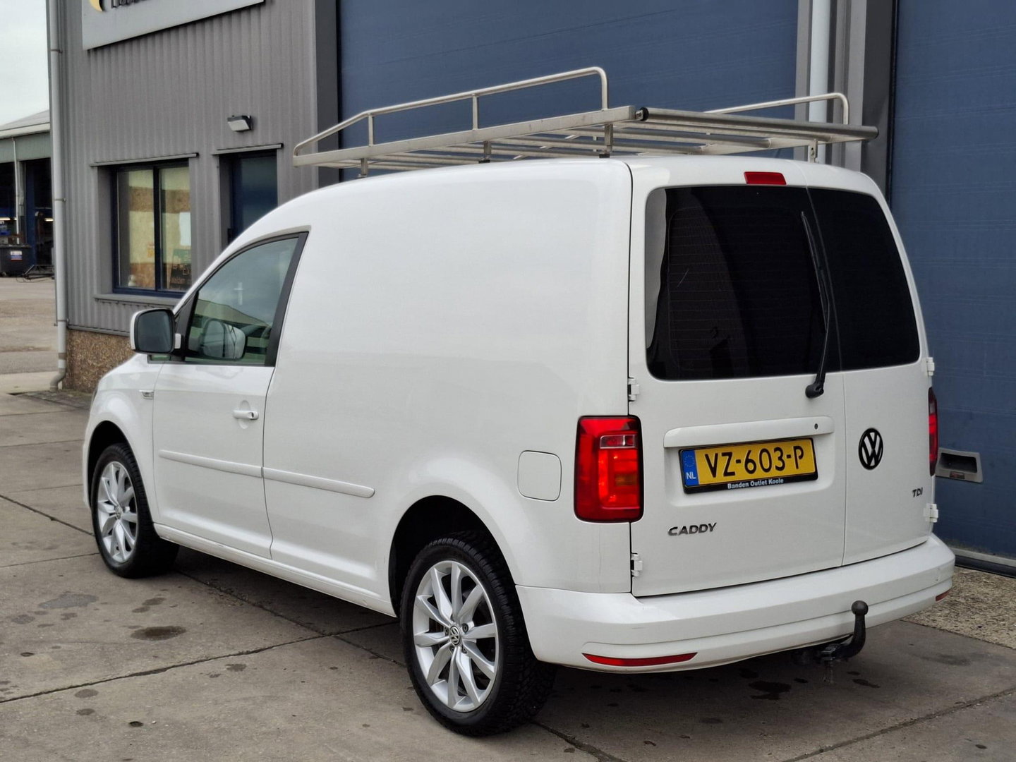 Volkswagen Caddy 2.0 TDI L1H1 BMT Trendline MARGE !! / AIRCO / CRUISE CONTROLE / TREKHAAK / IMPERIAL