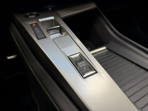 Peugeot 408 e-408 GT Avantage 58 kWh Panoramadak Full-led 19'lmv