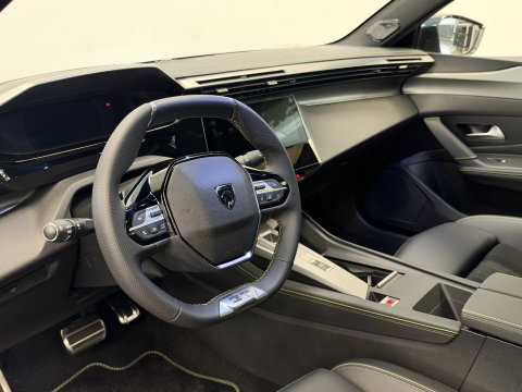 Peugeot 408 e-408 GT Avantage 58 kWh Panoramadak Full-led 19'lmv