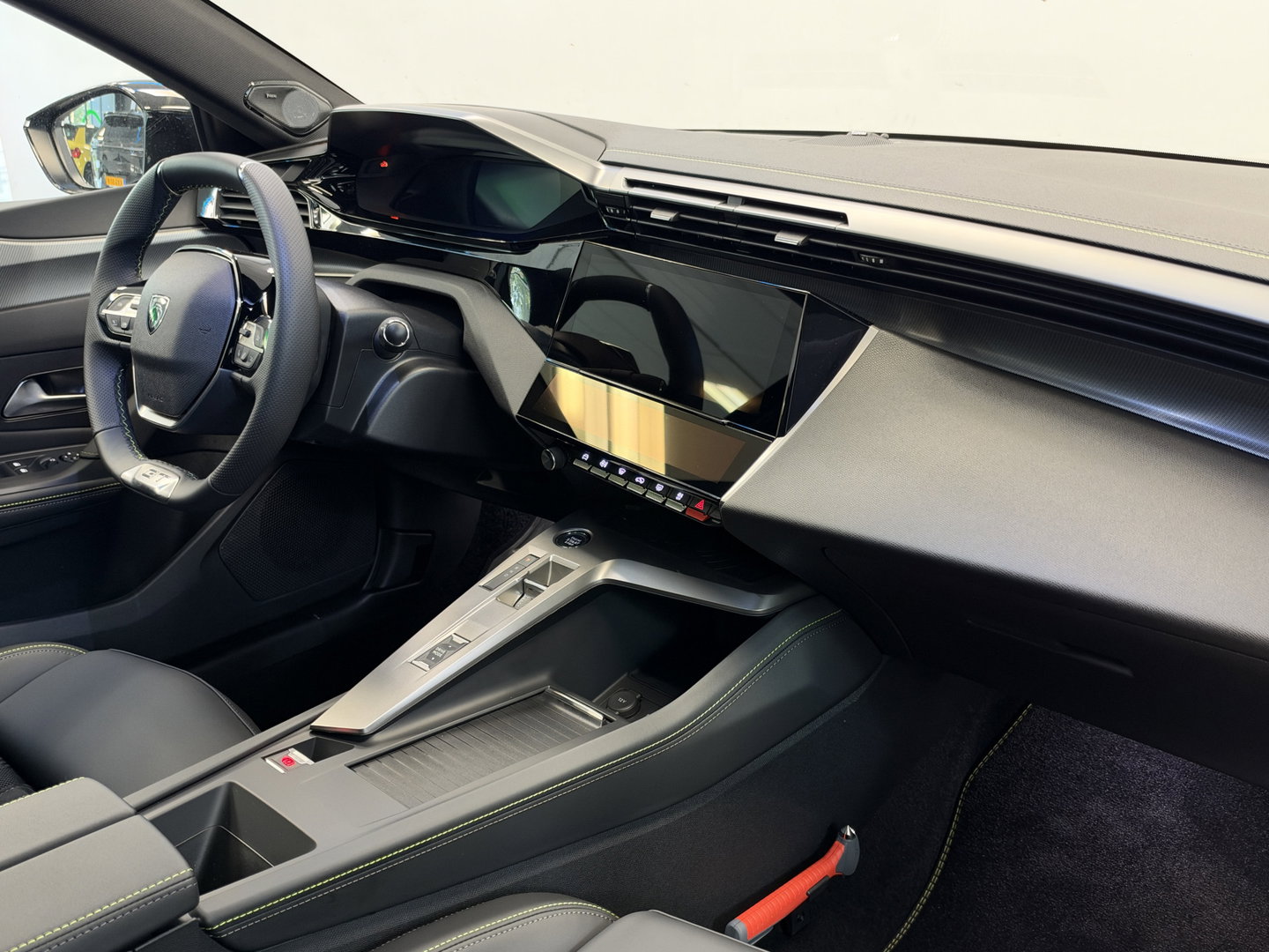 Peugeot 408 e-408 GT Avantage 58 kWh Panoramadak Full-led 19'lmv