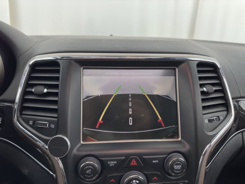 Jeep Grand Cherokee 3.0 CRD 75TH Anniversary Overland Aut. *PANO |  LEATHER | XENON | AIRSUSPENSION | BLIS | MEMORY-PACK | CAMERA | KEYLESS | NAVI-FULLMAP | TOWBAR | HEATED-COMFORTSEATS | SHIFTPADDLES |  DAB+ | PRIVACY-GLASS |