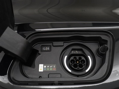 Opel Grandland X 1.6 Turbo Plug-In Hybrid Business Elegance