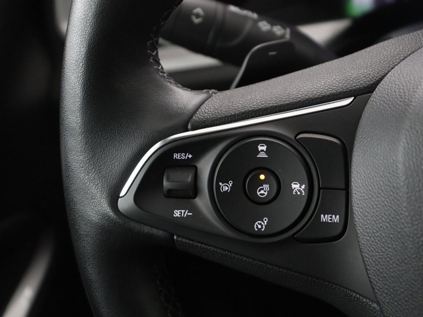 Opel Grandland X 1.6 Turbo Plug-In Hybrid Business Elegance