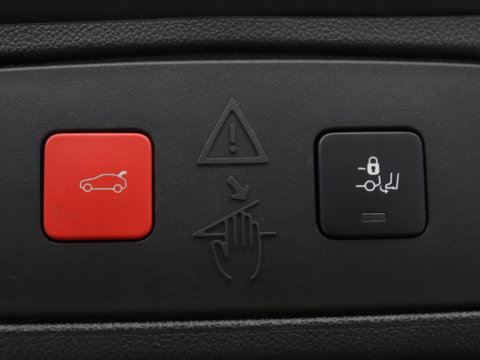 Opel Grandland X 1.6 Turbo Plug-In Hybrid Business Elegance