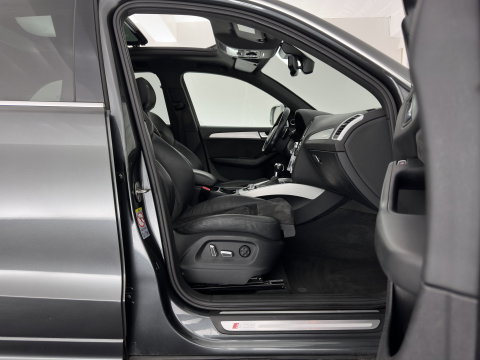 Audi SQ5 3.0 TDI quattro Pro Line Aut. *PANO | LEATHER-ALCANTARA | XENON | BANG&OLUFSEN | HEATED-SPORTSEATS | KEYLESS | CAMERA | NAVI-FULLMAP | PRIVACY-GLASS | SHIFTPADDLES | TOWBAR | 21''ALU*