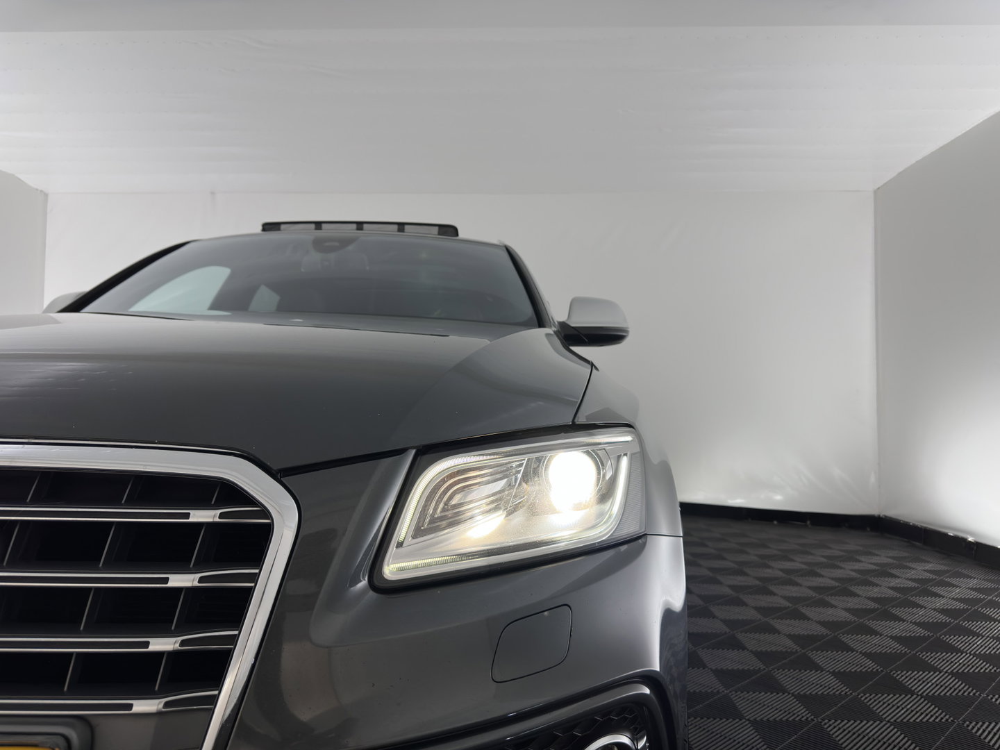Audi SQ5 3.0 TDI quattro Pro Line Aut. *PANO | LEATHER-ALCANTARA | XENON | BANG&OLUFSEN | HEATED-SPORTSEATS | KEYLESS | CAMERA | NAVI-FULLMAP | PRIVACY-GLASS | SHIFTPADDLES | TOWBAR | 21''ALU*