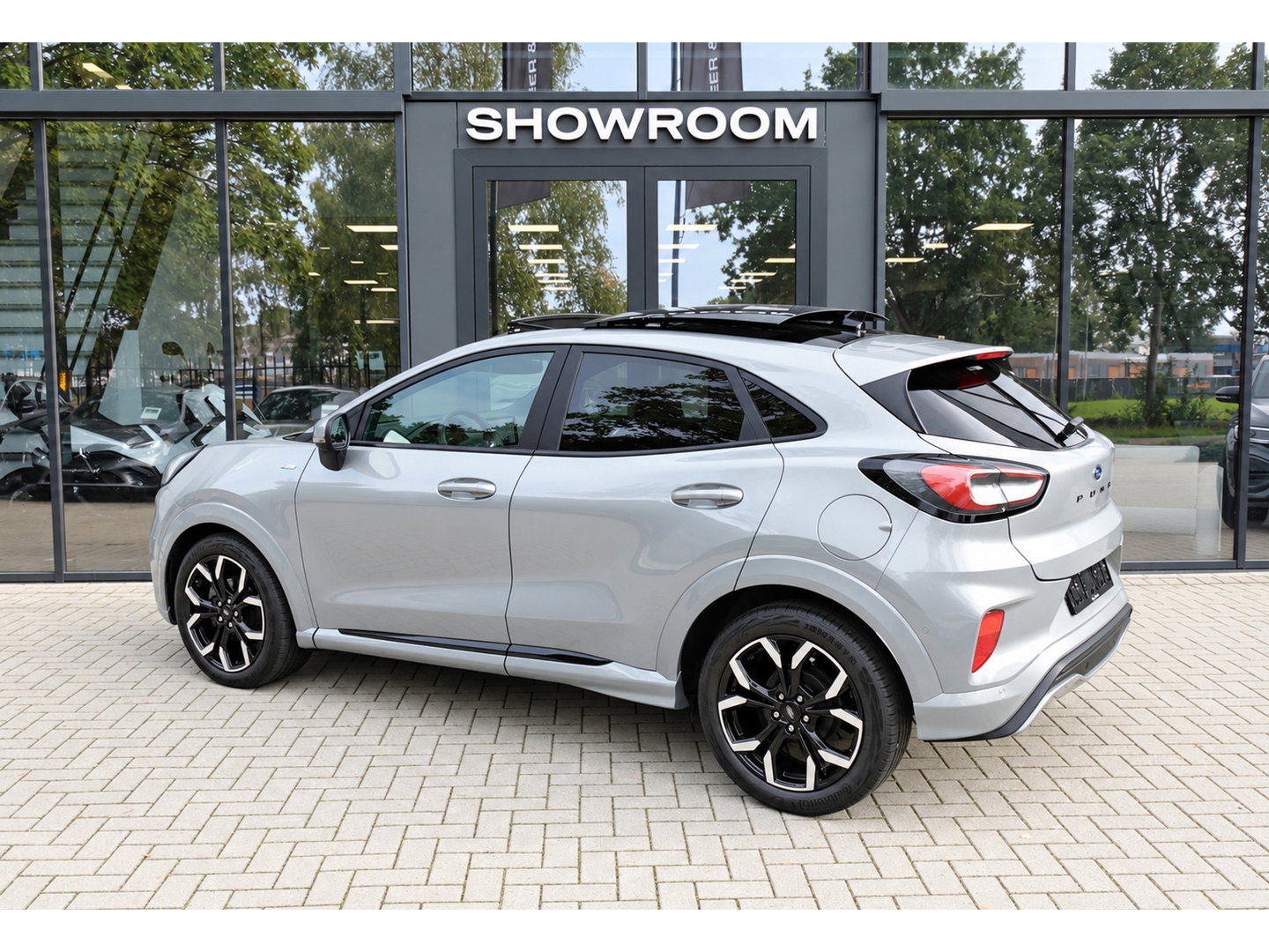 Ford Puma 1.0 EcoBoost Hybrid ST-Line X PANO B&O CAM