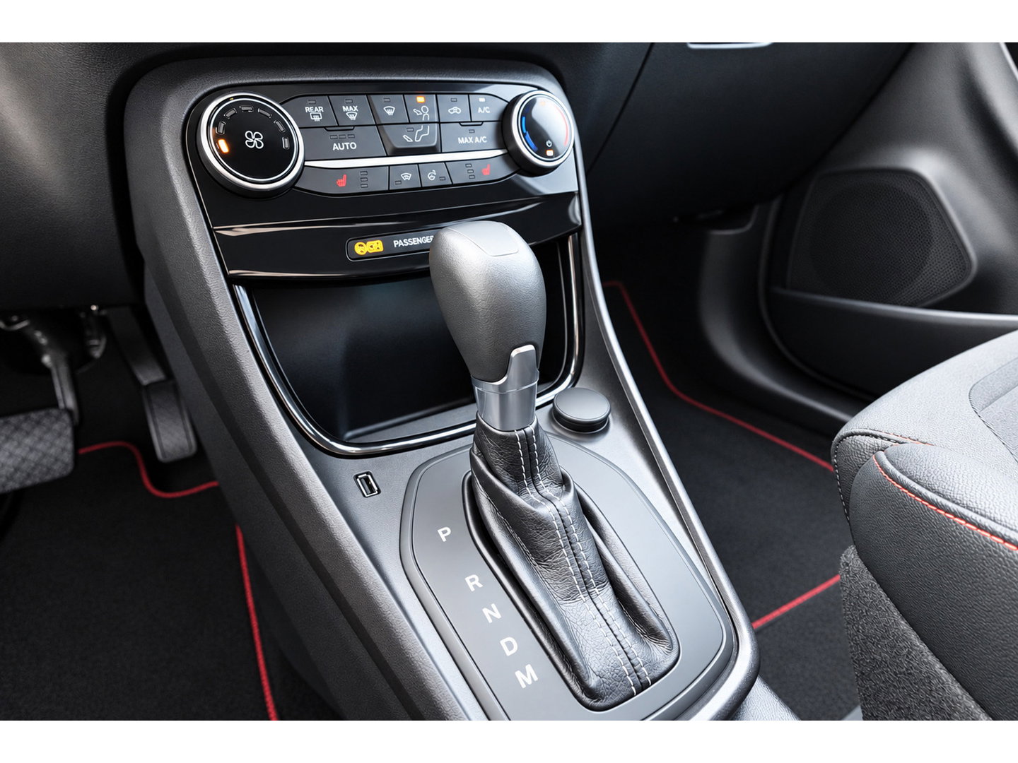 Ford Puma 1.0 EcoBoost Hybrid ST-Line X PANO B&O CAM