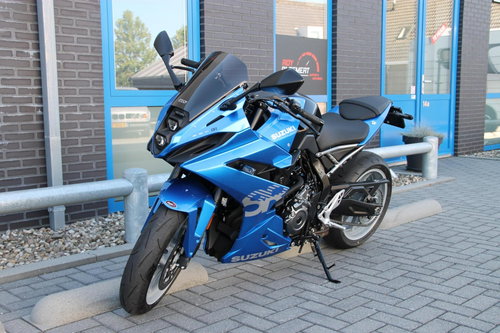 Suzuki GSX