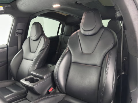 Tesla Model X 75D Base AWD ( 7-Pers. ) [3-Fase-17kW] {SoH-84%} (INCL-BTW) Aut. *PANO | LEATHER | NAVI-FULLMAP | FULL-LED | AIRSUSPENSION | DIGI-COCKPIT | FASTLOADER | KEYLESS | DAB+ | HEATED-SPORTSEATS | PRIVACY-GLASS | AUTOPILOT |  20"ALU*