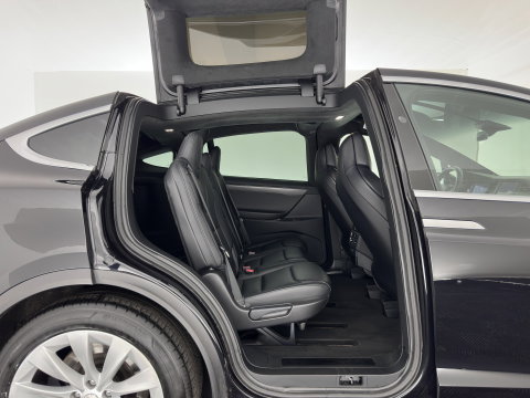 Tesla Model X 75D Base AWD ( 7-Pers. ) [3-Fase-17kW] {SoH-84%} (INCL-BTW) Aut. *PANO | LEATHER | NAVI-FULLMAP | FULL-LED | AIRSUSPENSION | DIGI-COCKPIT | FASTLOADER | KEYLESS | DAB+ | HEATED-SPORTSEATS | PRIVACY-GLASS | AUTOPILOT |  20"ALU*