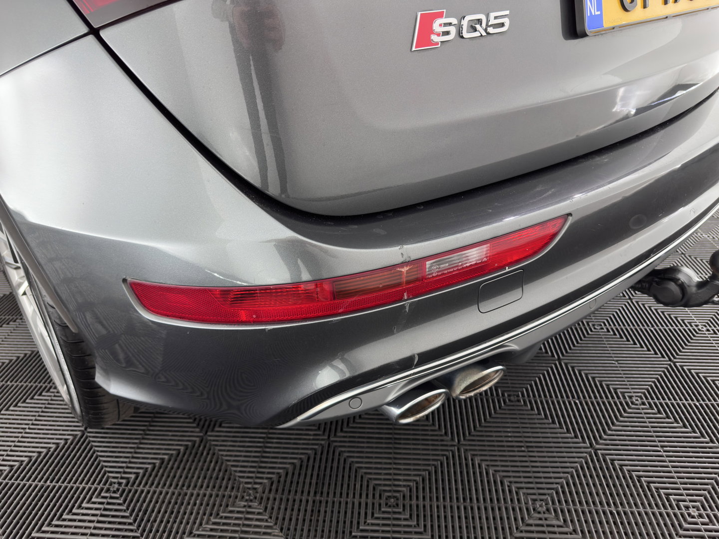 Audi SQ5 3.0 TDI quattro Pro Line Aut. *PANO | LEATHER-ALCANTARA | XENON | BANG&OLUFSEN | HEATED-SPORTSEATS | KEYLESS | CAMERA | NAVI-FULLMAP | PRIVACY-GLASS | SHIFTPADDLES | TOWBAR | 21''ALU*