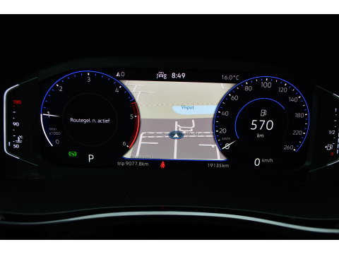 Volkswagen Transporter 2.0 TDI L2H1 32 DC Caravelle Virtual, Adaptieve Cruise, Carplay, LED, 204pk, Stoelverwarming, Clima, Automaat, 2 x Schuifdeur, Multimedia, Uniek!
