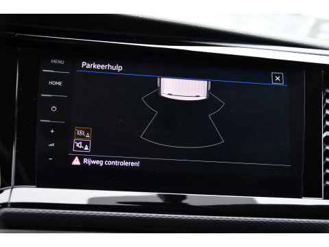 Volkswagen Transporter 2.0 TDI L2H1 32 DC Caravelle Virtual, Adaptieve Cruise, Carplay, LED, 204pk, Stoelverwarming, Clima, Automaat, 2 x Schuifdeur, Multimedia, Uniek!