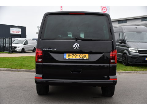 Volkswagen Transporter 2.0 TDI L2H1 32 DC Caravelle Virtual, Adaptieve Cruise, Carplay, LED, 204pk, Stoelverwarming, Clima, Automaat, 2 x Schuifdeur, Multimedia, Uniek!