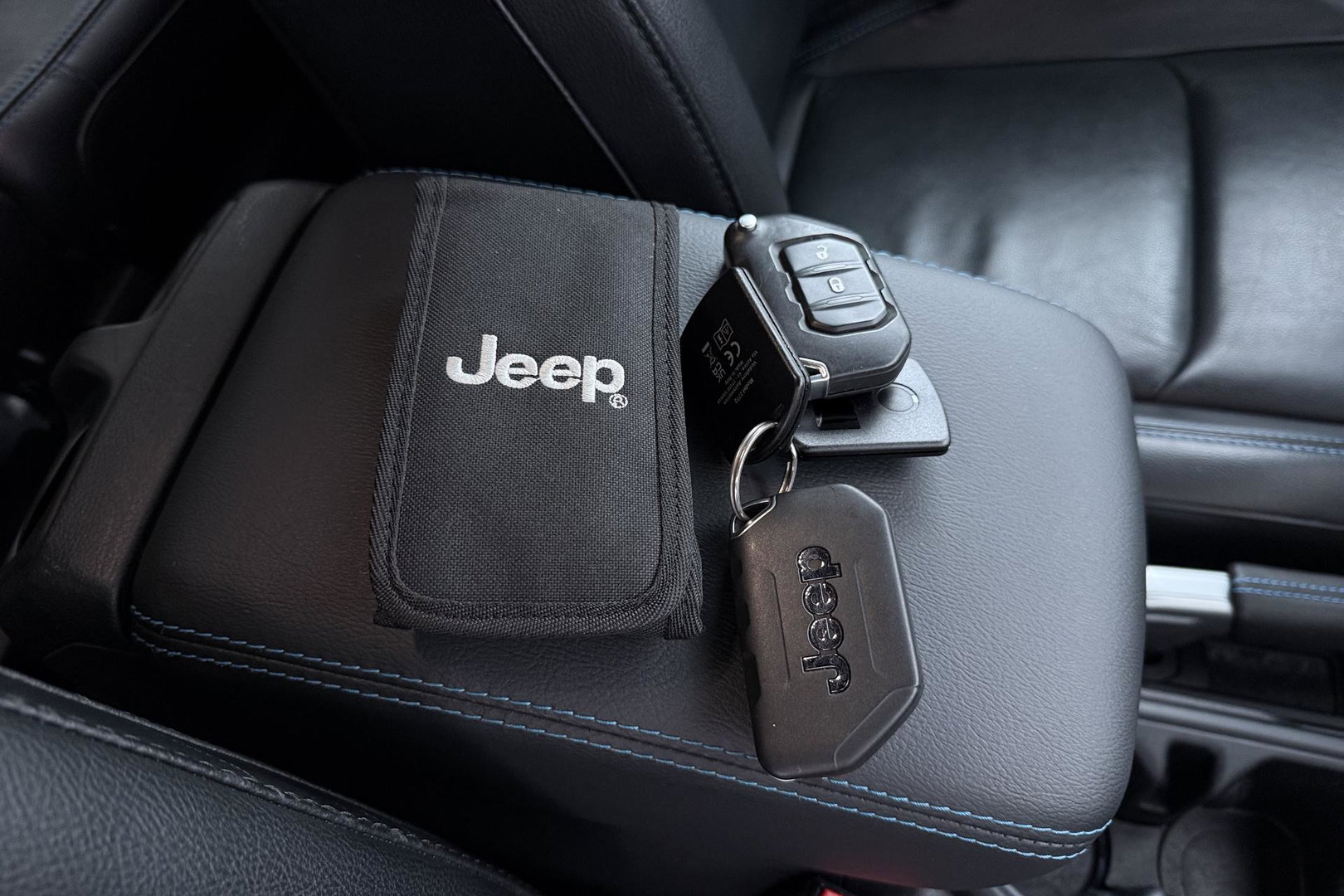 Jeep Wrangler Unlimited 4xe 380 Rubicon | Trekhaak | BLIS | Camera | Keyless Entry | Apple Carplay | ACC