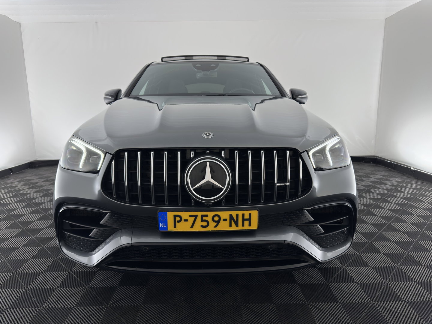 Mercedes-Benz GLE Coupé AMG 63 S 4MATIC+ (INCL.BTW) *PANO | HEAD-UP | SOFT-CLOSE | LEATHER | ADAPTIVE-CRUISE | BLIND-SPOT | MULTIBEAM-LED | MEMORY-PACK | BURMESTER | TOP-VIEW | KEYLESS | HEATED-SPORTSEATS | WIDE-SCREEN-COCKPIT | AMB