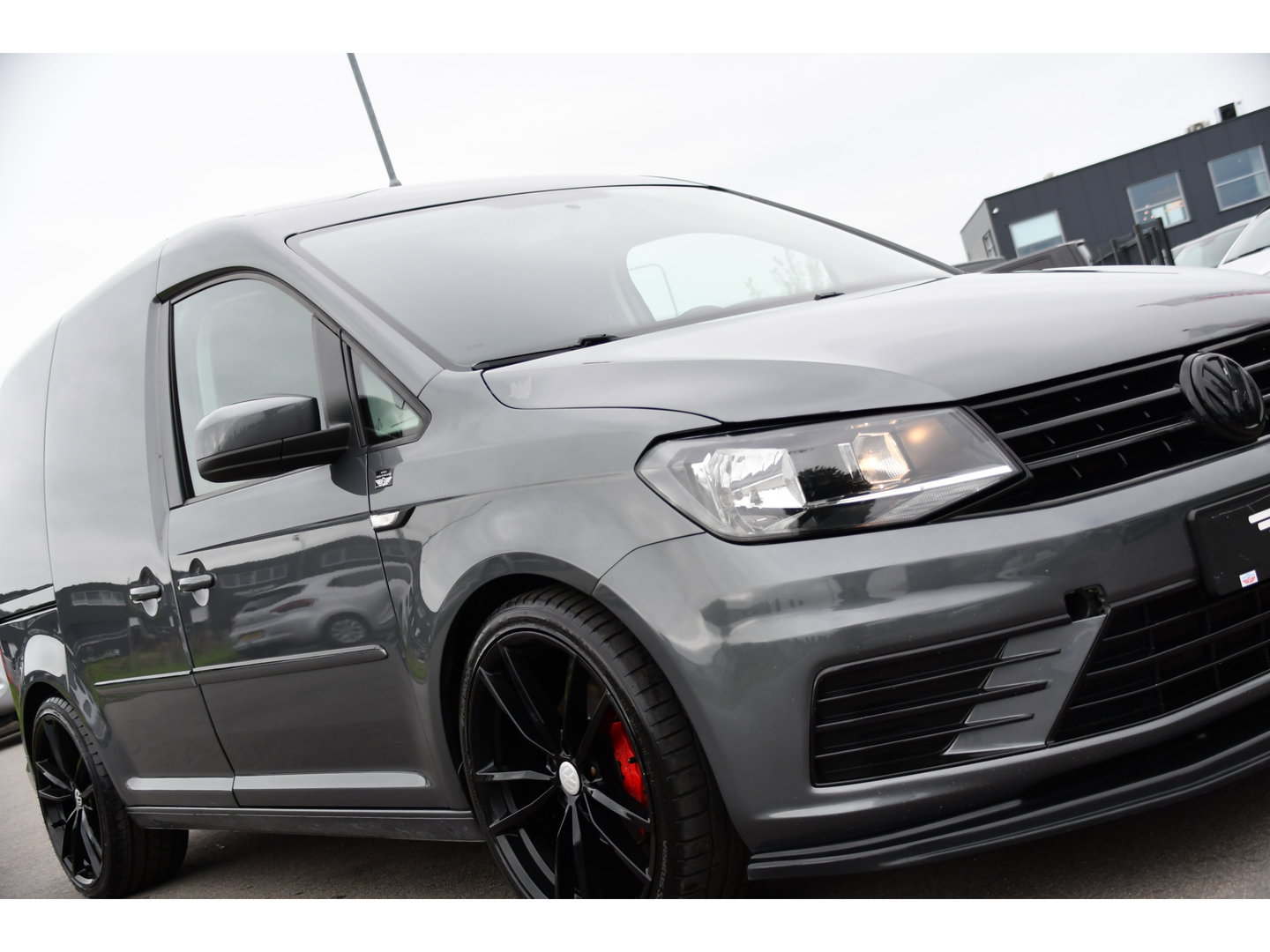 Volkswagen Caddy 2.0 TDI L1H1 PB Edition Airco, Multimedia, Leder, 185pk, Radio, Uniek!
