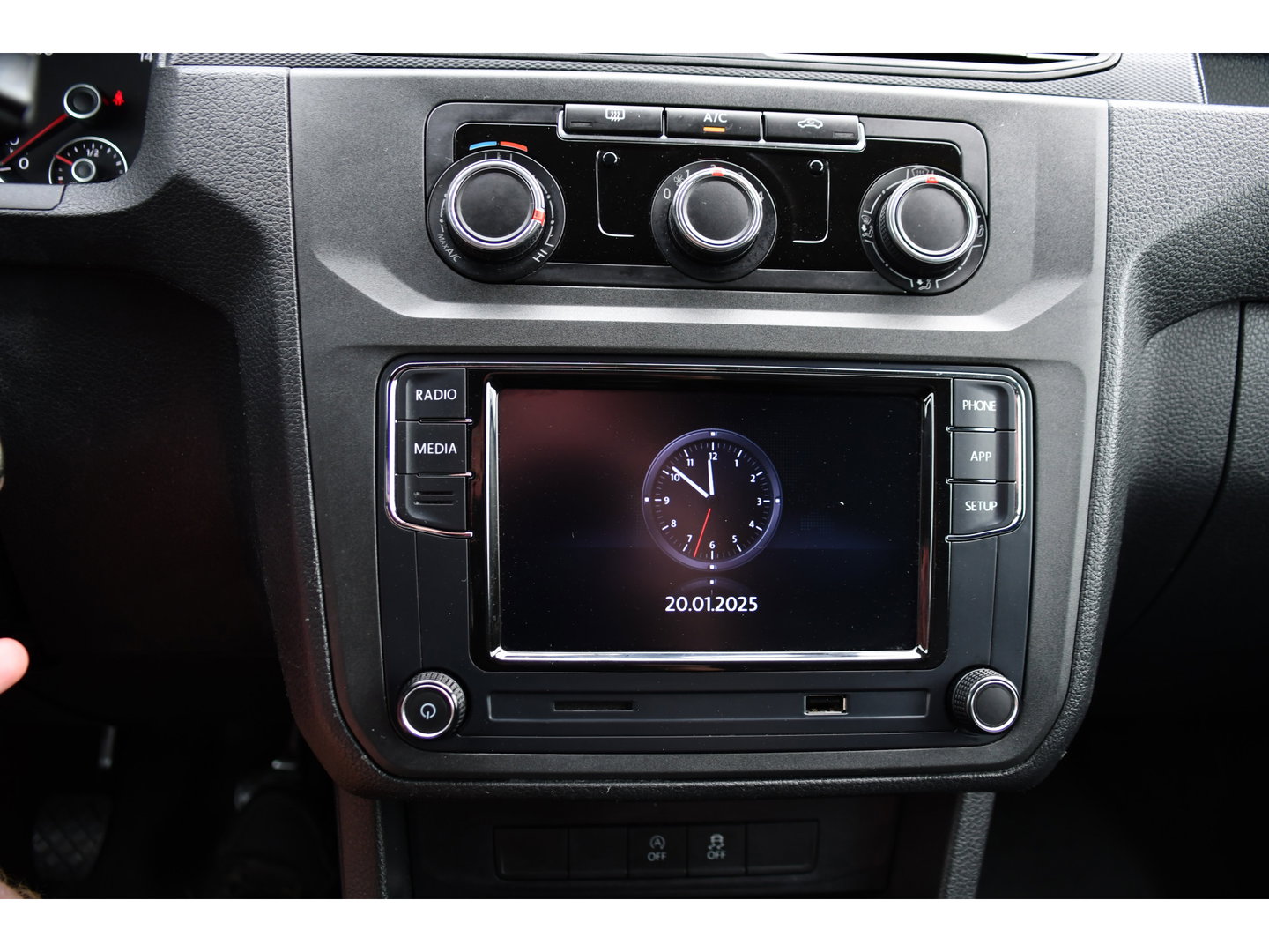 Volkswagen Caddy 2.0 TDI L1H1 PB Edition Airco, Multimedia, Leder, 185pk, Radio, Uniek!