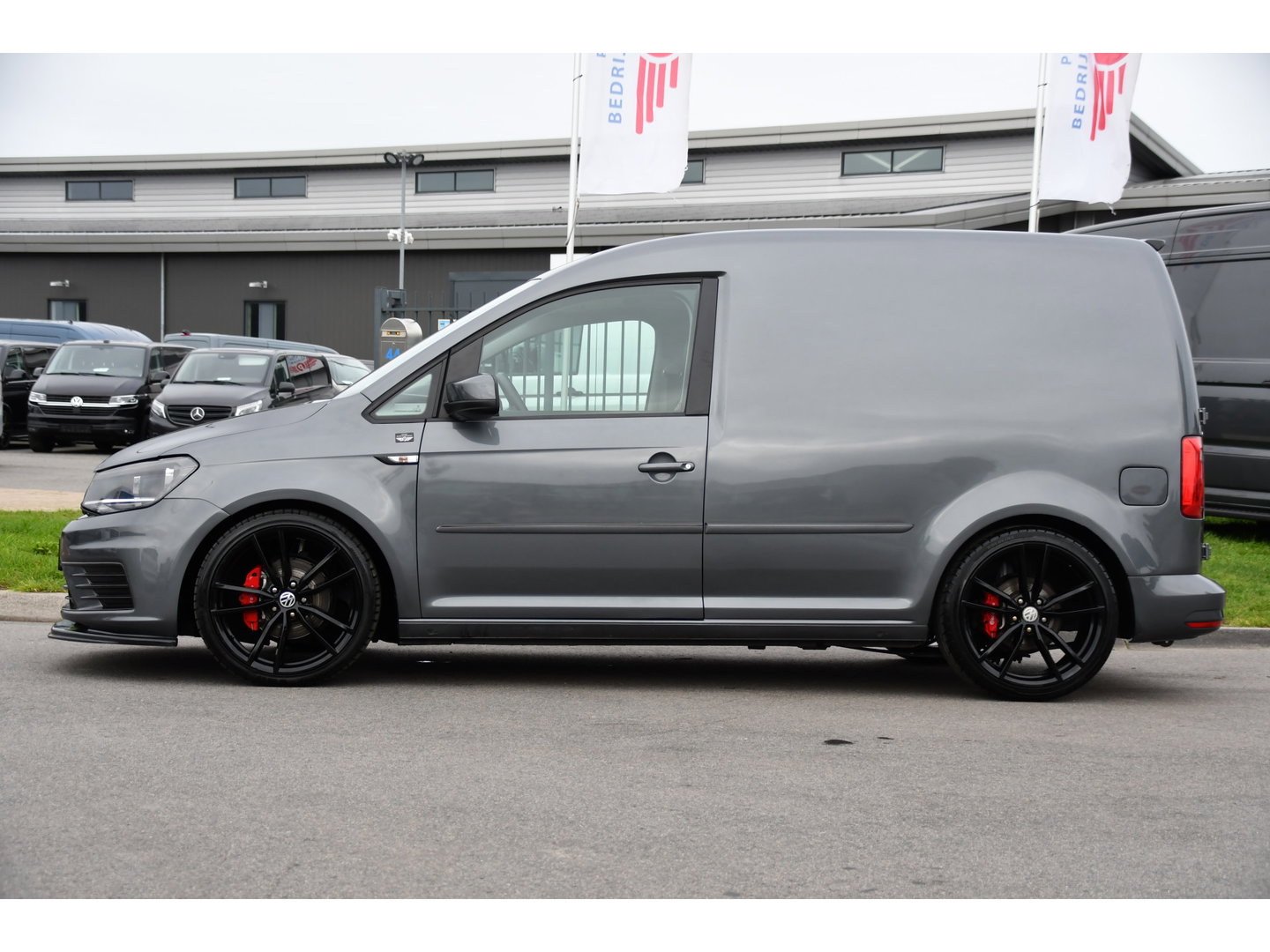 Volkswagen Caddy 2.0 TDI L1H1 PB Edition Airco, Multimedia, Leder, 185pk, Radio, Uniek!