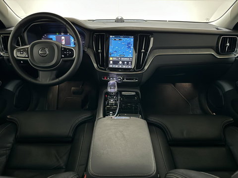 Volvo S60 2.0 Recharge T8 AWD Ultimate Dark Pano B&W Massage