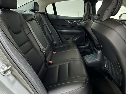 Volvo S60 2.0 Recharge T8 AWD Ultimate Dark Pano B&W Massage