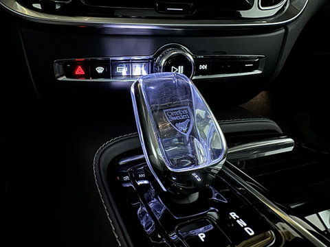 Volvo S60 2.0 Recharge T8 AWD Ultimate Dark Pano B&W Massage