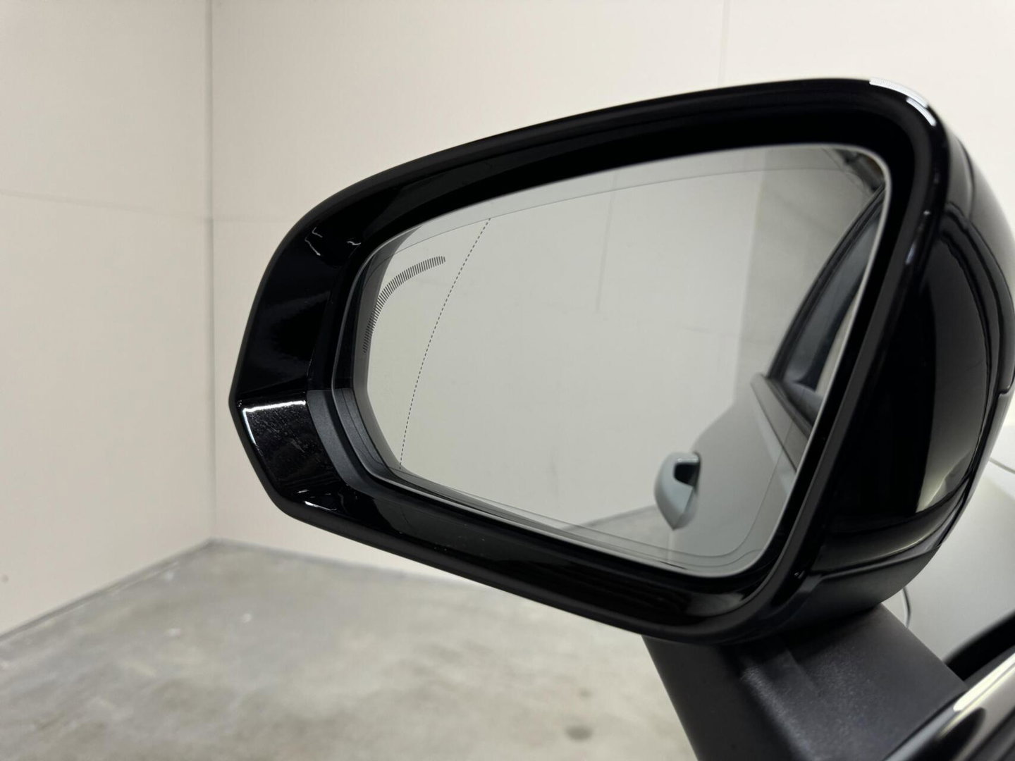 Volvo S60 2.0 Recharge T8 AWD Ultimate Dark Pano B&W Massage