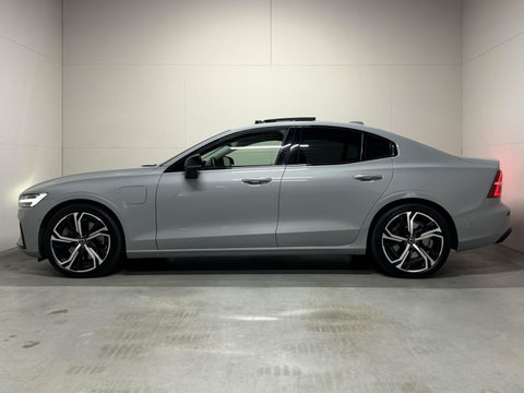 Volvo S60 2.0 Recharge T8 AWD Ultimate Dark Pano B&W Massage