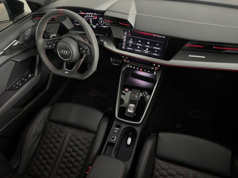 Audi RS3 Sportback 2.5 TFSI quattro Pano|RS Seats|Keyless