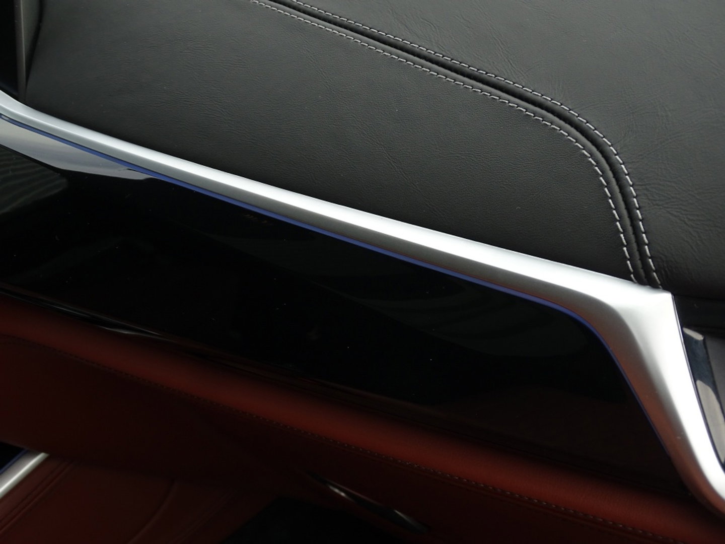 BMW X5 45e 394PK M-Sport Individual / Skylounge / Alcanatara / Laser / 360°