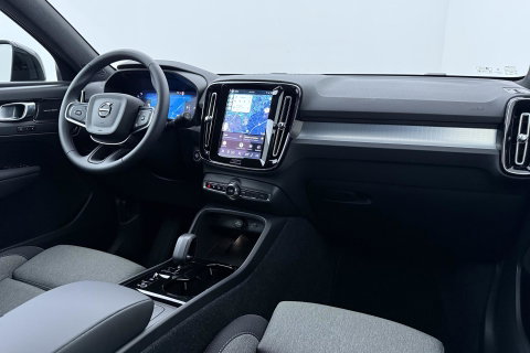 Volvo XC40 B3 Plus Black Edition | Harman/Kardon | BLIS | 360° Camera | Pilot Assist | Stoel+Stuurverwarming | Memory | ACC | 20 Inch