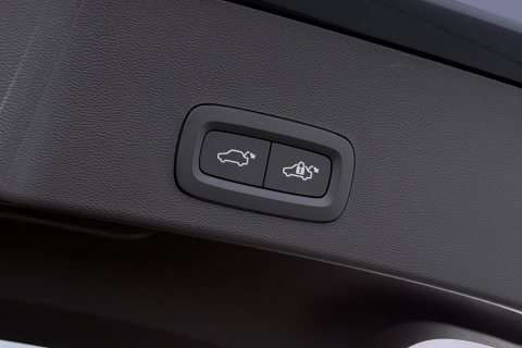 Volvo XC40 B3 Plus Black Edition | Harman/Kardon | BLIS | 360° Camera | Pilot Assist | Stoel+Stuurverwarming | Memory | ACC | 20 Inch