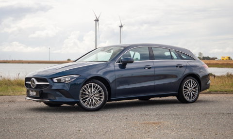 Mercedes-Benz CLA Shooting Brake 250 e Business Solution CARPLAY / TREKHAAK / AMBIENT LIGHTING / CAMERA