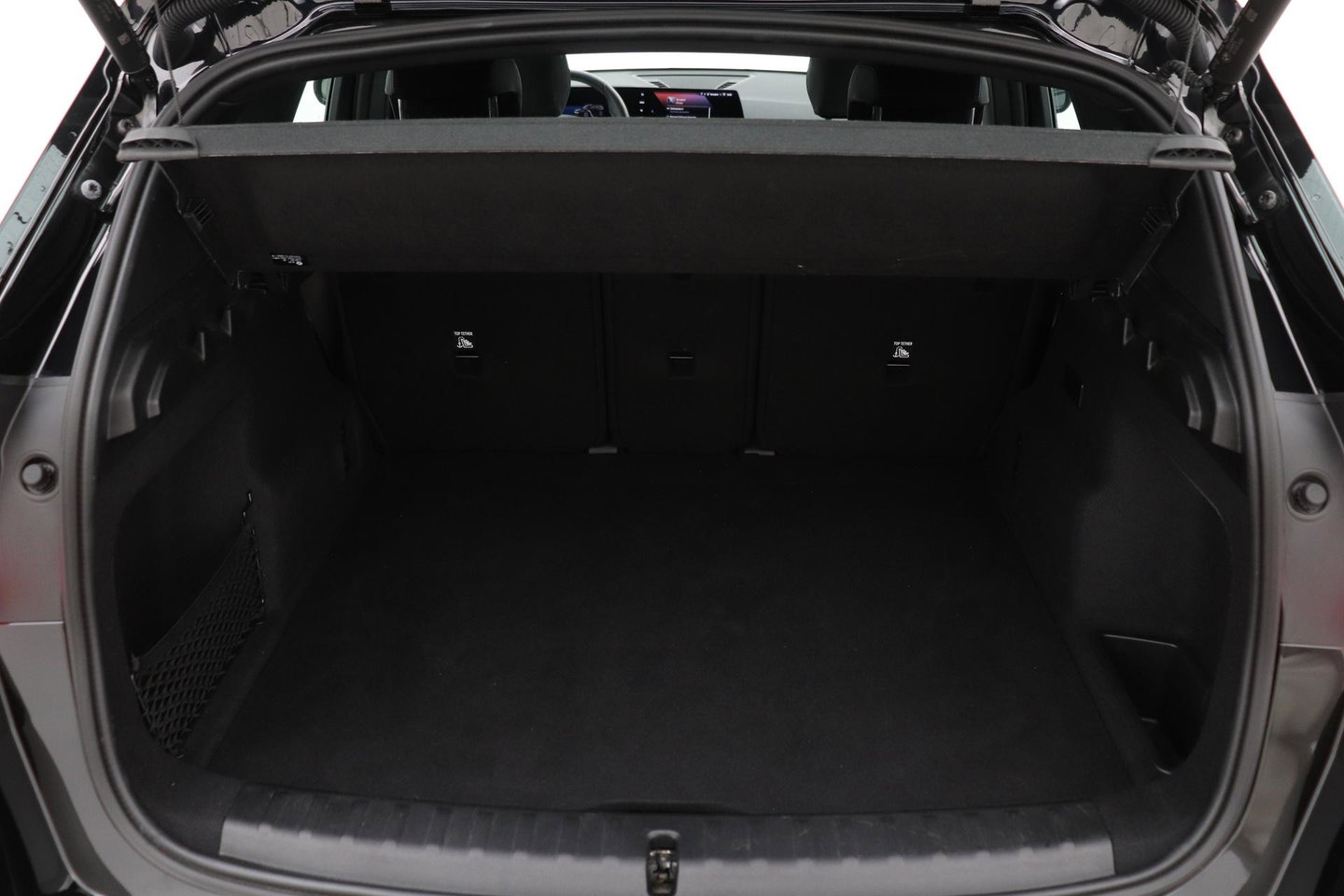 BMW X1 xDrive25e | M Sport | Adaptief M-onderstel | Cruise Control | Camera | Keyless Entry | Adaptieve LED | Stoelverwarming | 18 Inch