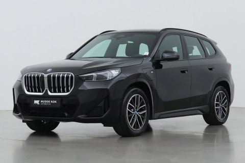 BMW X1 xDrive25e | M Sport | Adaptief M-onderstel | Cruise Control | Camera | Keyless Entry | Adaptieve LED | Stoelverwarming | 18 Inch