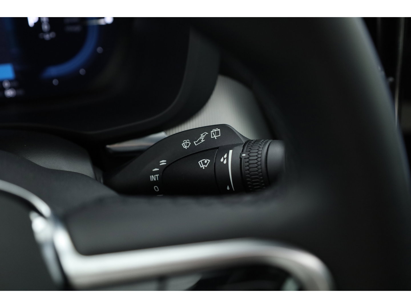 Volvo XC60 T6 Plug-in hybrid AWD Plus Bright Adap. Cruise | 360 camera | H&K Audio | Blis | Stoel + stuurverw. |