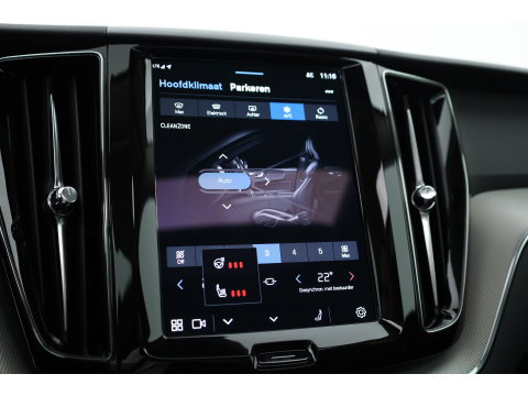 Volvo XC60 T6 Plug-in hybrid AWD Plus Bright Adap. Cruise | 360 camera | H&K Audio | Blis | Stoel + stuurverw. |