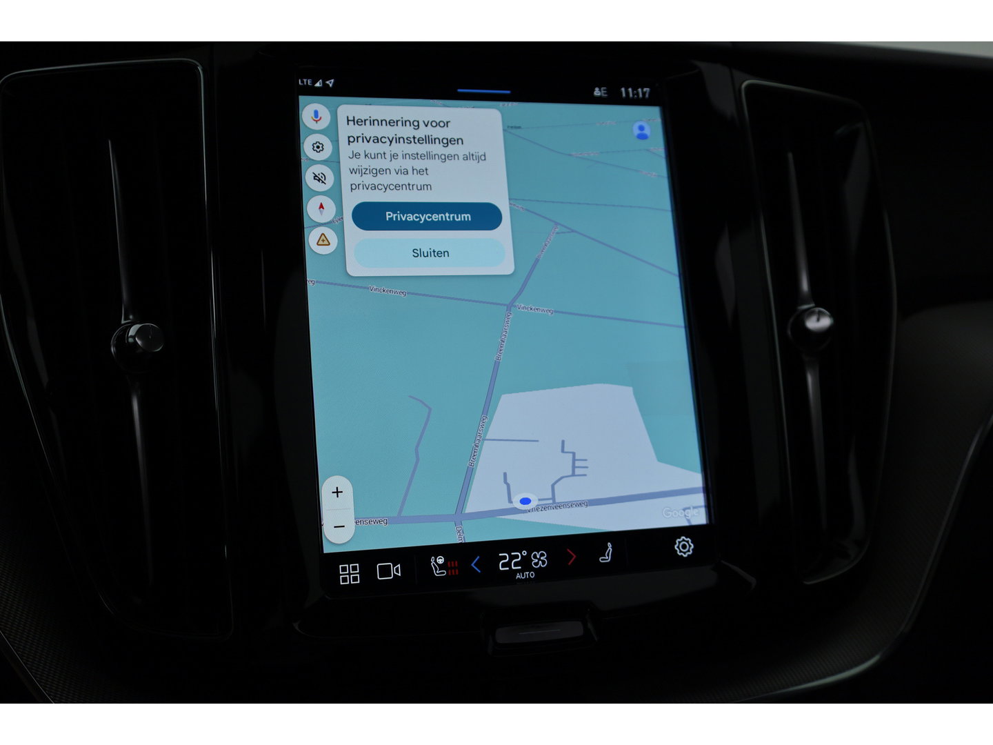 Volvo XC60 T6 Plug-in hybrid AWD Plus Bright Adap. Cruise | 360 camera | H&K Audio | Blis | Stoel + stuurverw. |