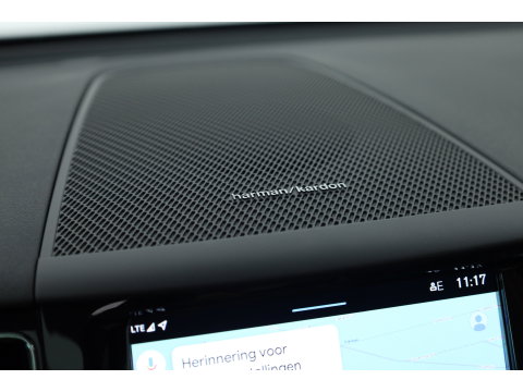 Volvo XC60 T6 Plug-in hybrid AWD Plus Bright Adap. Cruise | 360 camera | H&K Audio | Blis | Stoel + stuurverw. |