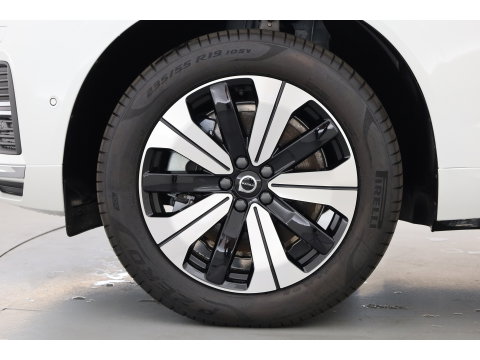 Volvo XC60 T6 Plug-in hybrid AWD Plus Bright Adap. Cruise | 360 camera | H&K Audio | Blis | Stoel + stuurverw. |