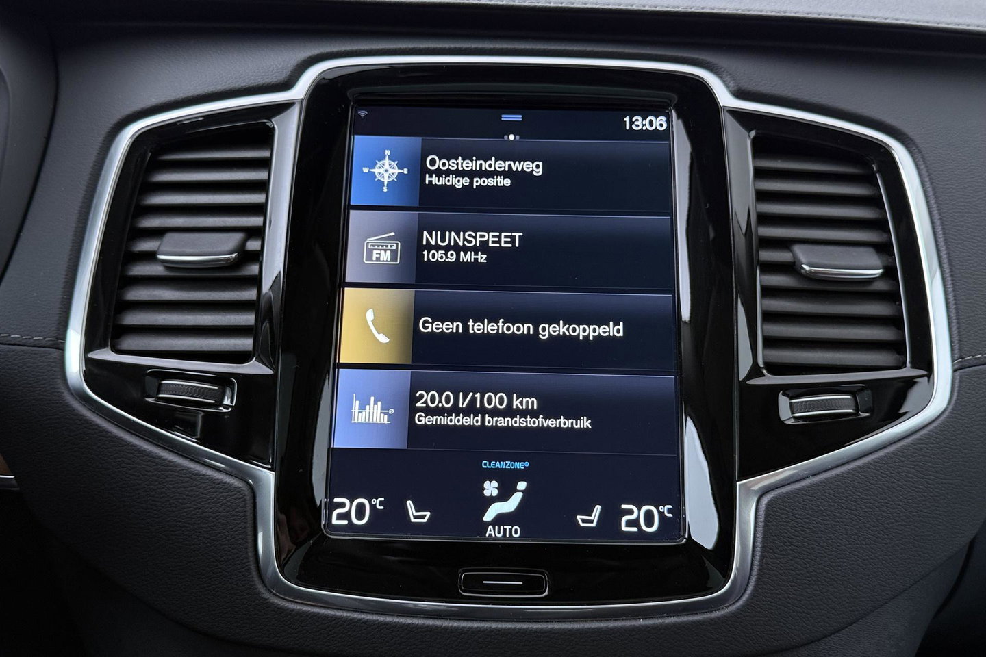 Volvo XC90 T8 Inscription | HEICO | Harman/Kardon | Panoramadak | 360° Camera | Head-Up | Trekhaak | Stoel+Stuurverwarming | ACC | 22 Inch